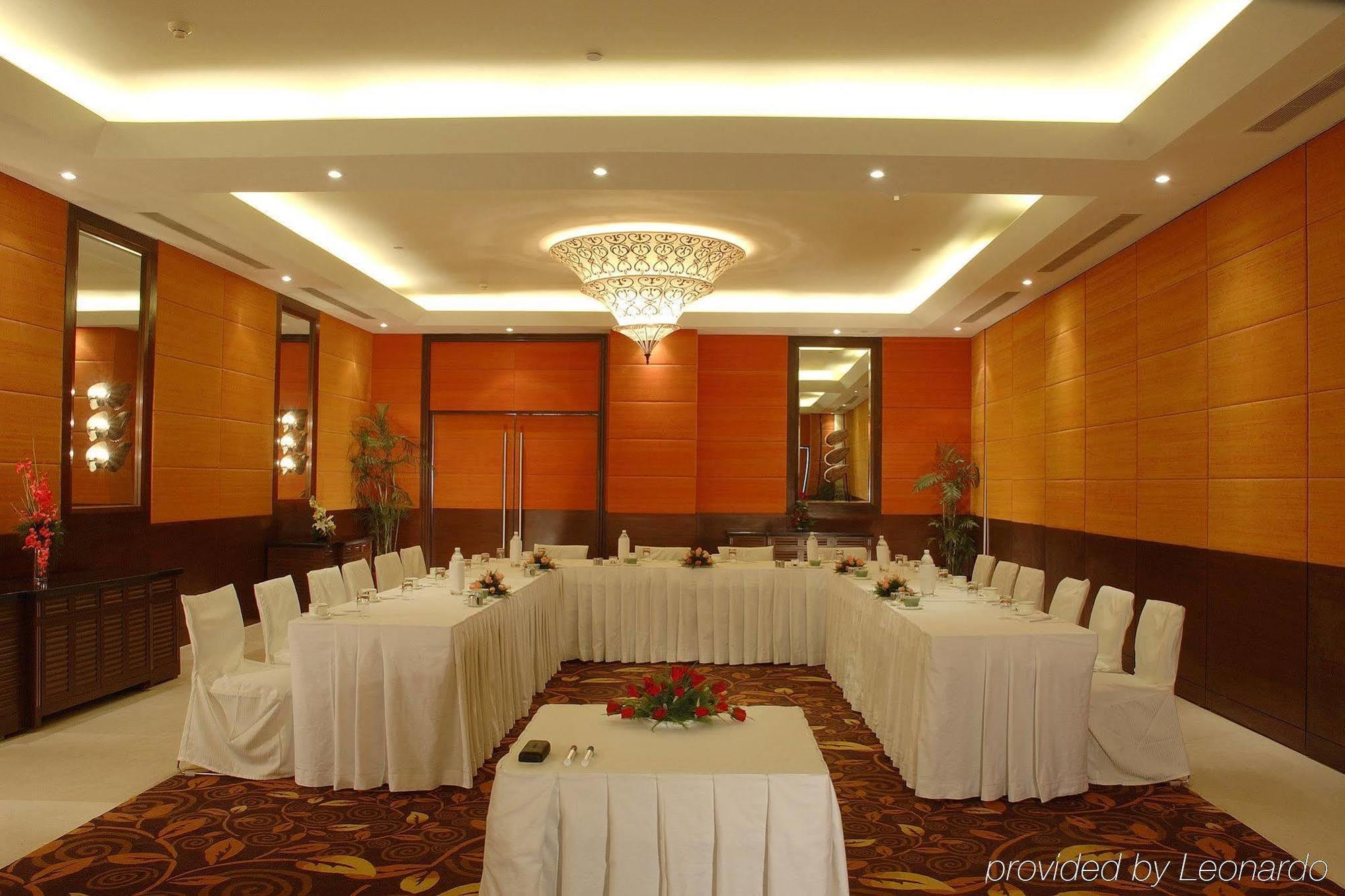 Fortune Select Global, Gurugram - Member Itc'S Hotel Group Γκουργκάον Εστιατόριο φωτογραφία